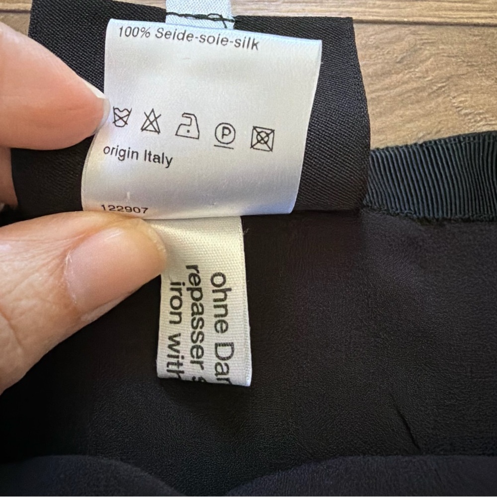 Akris Black Silk Skirt Size 10 Bergdorf Goodman‎ Layered Midi Skirt - Picture 9 of 9